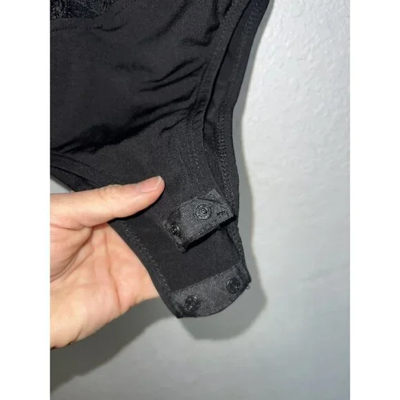 HAUTE Monde Black Bodysuit Sheer Floral Sleevless Size M Womens Sexy G - Picture 7 of 11